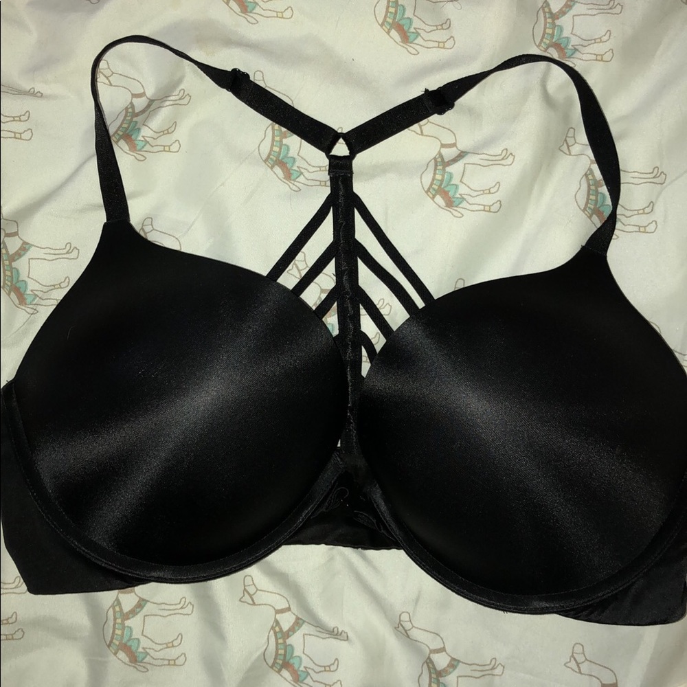 Victorias Secret bombshell bra